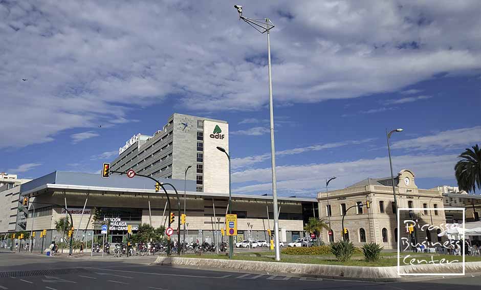 Hôtel Barceló Malaga, Gare AVE, Hôtel Eurostars Malaga, Hôtel Las Américas, Maison d'Hébergement La Hispanidad, Maison d'Hébergement Acapulco